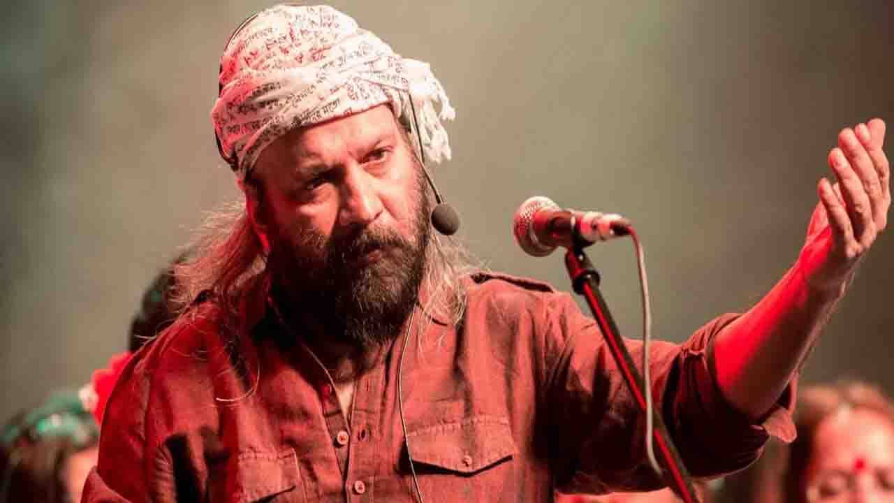 Composer Satyajit Ray: সত্যজিৎ রায়ের সঙ্গীত নিয়ে বই, ঘরে বাইরর ভায়োলিন হাতে সেই দেবজ্যোতি ডুব দিলেন স্মৃতিতে