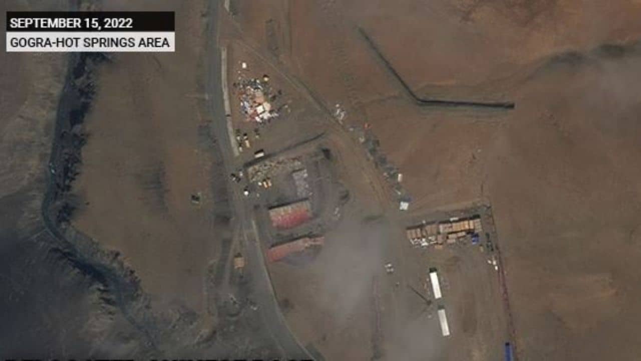 India-China Disengagement: ছিল বাঙ্কার, ট্রেঞ্চে মজুত ছিল মর্টারও! লাল ফৌজ পিছু হটার প্রমাণ মিলল উপগ্রহ চিত্রে