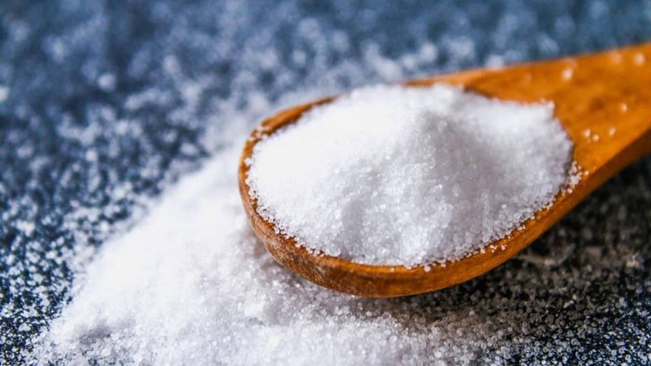 Astrology Tips: হাত থেকে এই ৫ জিনিস পড়ে গেলে বুঝবেন জীবনে নেমে আসতে চলেছে ভয়ংকর সব সমস্যা!