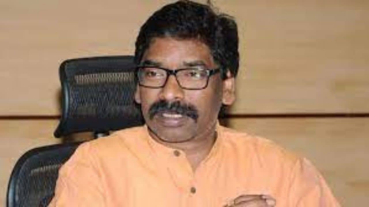 Hemant Soren Wins Confidence Vote : বিধায়কপদ নিয়ে সংশয়ের মাঝেই মুখে হাসি, বিজেপি শূন্য ঝাড়খণ্ড বিধানসভায় সহজ জয় হেমন্তের