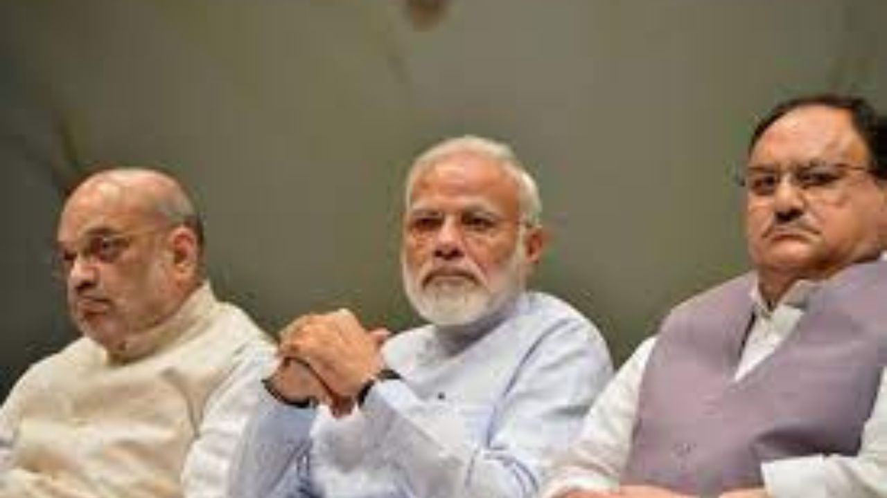 BJP Leadership: ভরসা 'প্রাক্তন'দের উপরেই, নির্বাচনের আগেই নতুন দায়িত্ব পেলেন রূপাণী-জাভারেকর