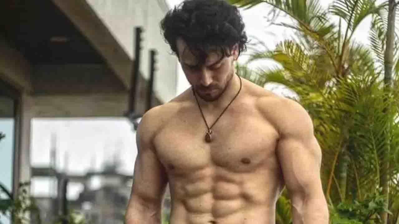 Tiger Shroff: ছবি ফ্লপ! হতাশায় ডুবে কেবল খেয়ে যেতেন টাইগার... ভয়াবহ দিনের অভিজ্ঞতা শেয়ার করলেন অভিনেতা Tiger Shroff: ছবি ফ্লপ! হতাশায় ডুবে কেবল খেয়ে যেতেন টাইগার... ভয়াবহ দিনের অভিজ্ঞতা শেয়ার করলেন অভিনেতা