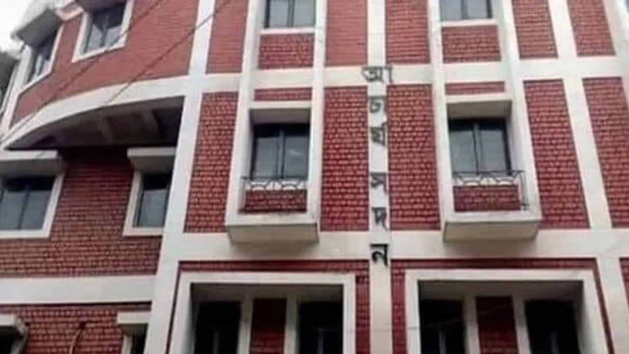 Primary TET: ভুয়ো নিয়োগের সংখ্যা জানাতে হবে হাইকোর্টে, নথিই দিতে পারেনি সিবিআই, নিম্ন আদালতে কমিশন Primary TET: ভুয়ো নিয়োগের সংখ্যা জানাতে হবে হাইকোর্টে, নথিই দিতে পারেনি সিবিআই, নিম্ন আদালতে কমিশন