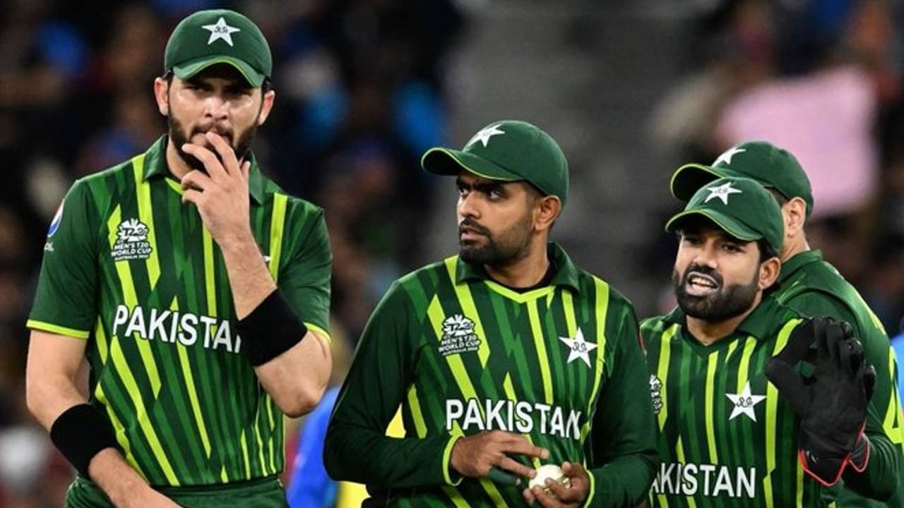 Babar Azam: কেউ কারও দিকে আঙুল তুলবে না, মেলবোর্নের পরাজয়ের পর বাবরের ভাষণ