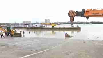 Baja Kadamtala Ghat: ঘাটের কাছে যেতেই দেওয়া হচ্ছে না, বাবুঘাটে চূড়ান্ত সতর্কতা, তারই মাঝে উদ্ধার দেহ