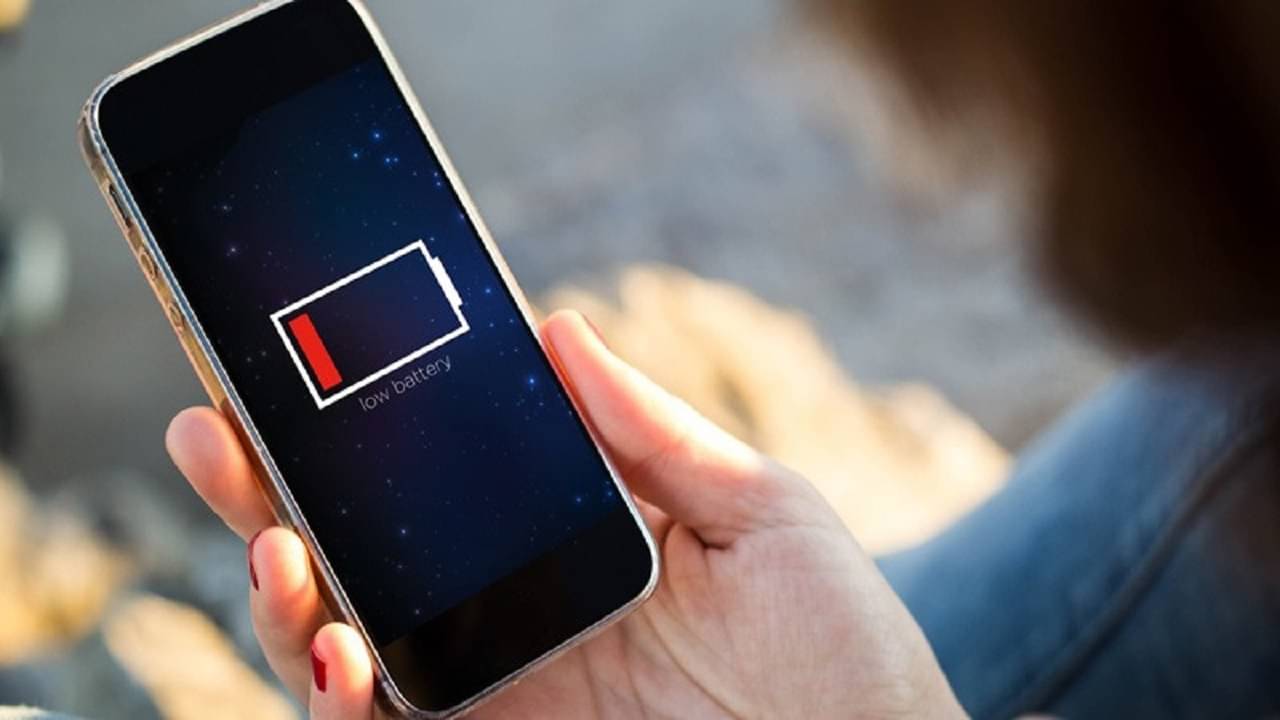 Battery Draining Apps: আপনার ফোনের ব্যাটারি খেয়ে ফেলছে খতরনাক এই 16 অ্যাপ! শেষ করছে মোবাইল ডেটাও