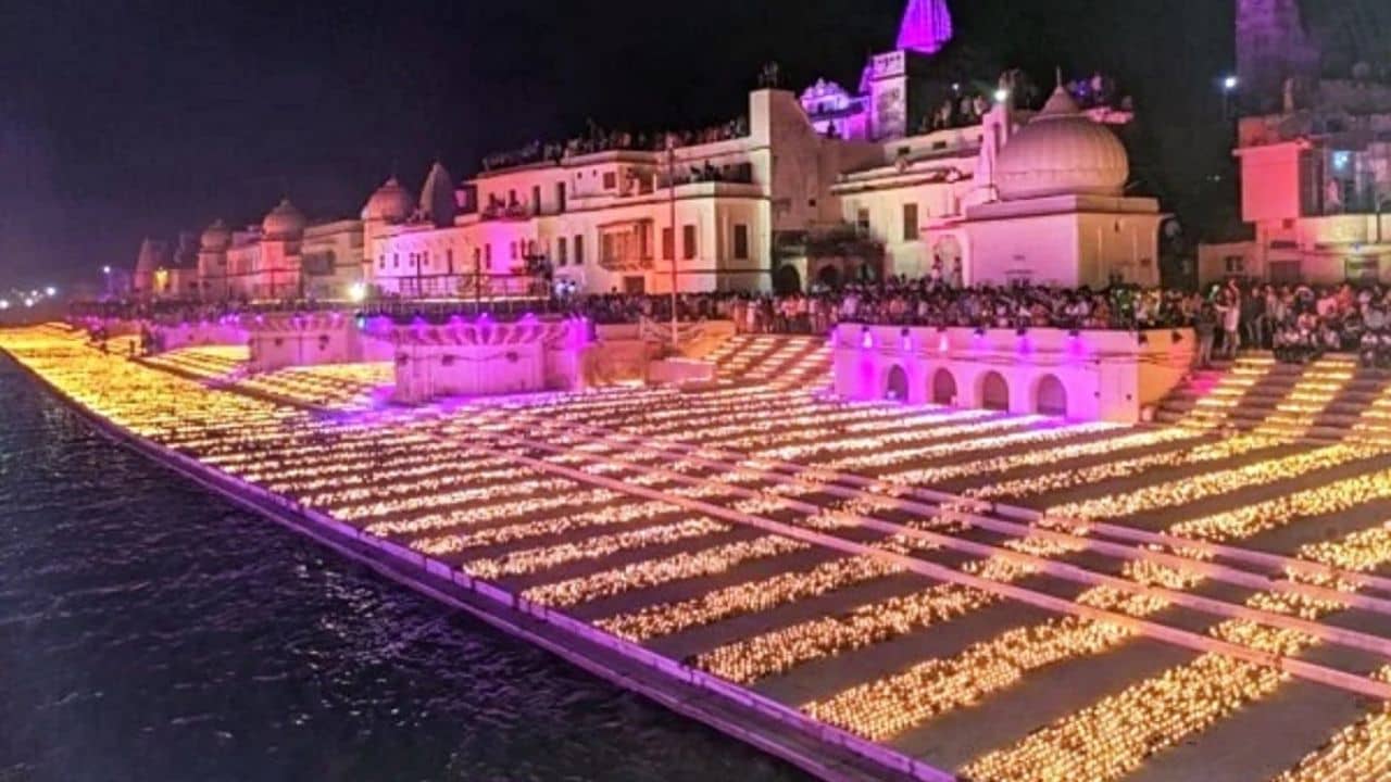 Ayodhya: সাজো সাজো রব রামনগরীতে, ১৭ লক্ষ মাটির প্রদীপ জ্বলবে অযোধ্যার দীপোৎসবে