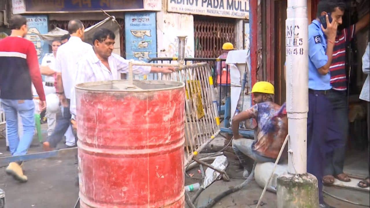 Bowbazar: বউবাজারে মেট্রোর সুড়ঙ্গে ৭৫-৮০ শতাংশ জলস্রোত বন্ধ করা গিয়েছে: KMRCL