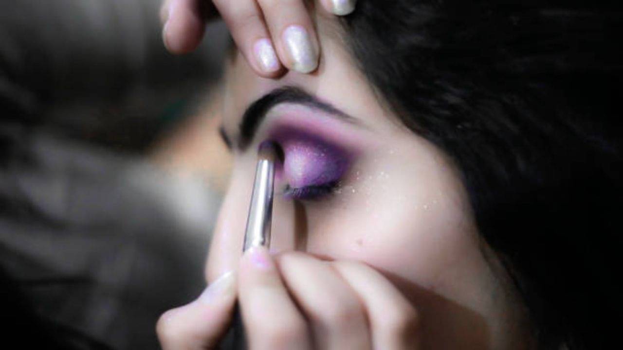 Makeup Tips: দোরগোড়ায় দীপাবলি কড়া নাড়ছে অঘ্রাণও, রইল ট্র্যাডিশন্যাল মেকআপ টিপস...