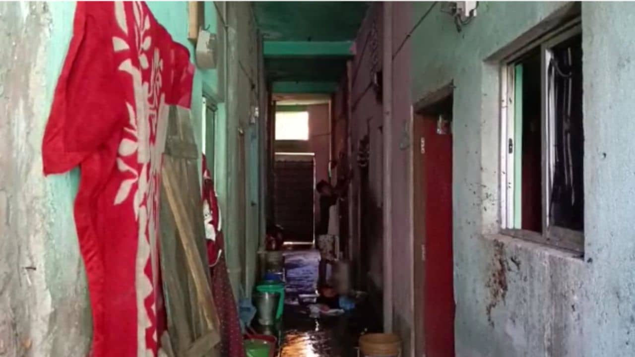 Maheshtala Blast: মহেশতলায় বিস্ফোরণ, উড়ল বাড়ির ছাদ, জখম ৩ শিশু সহ ৫