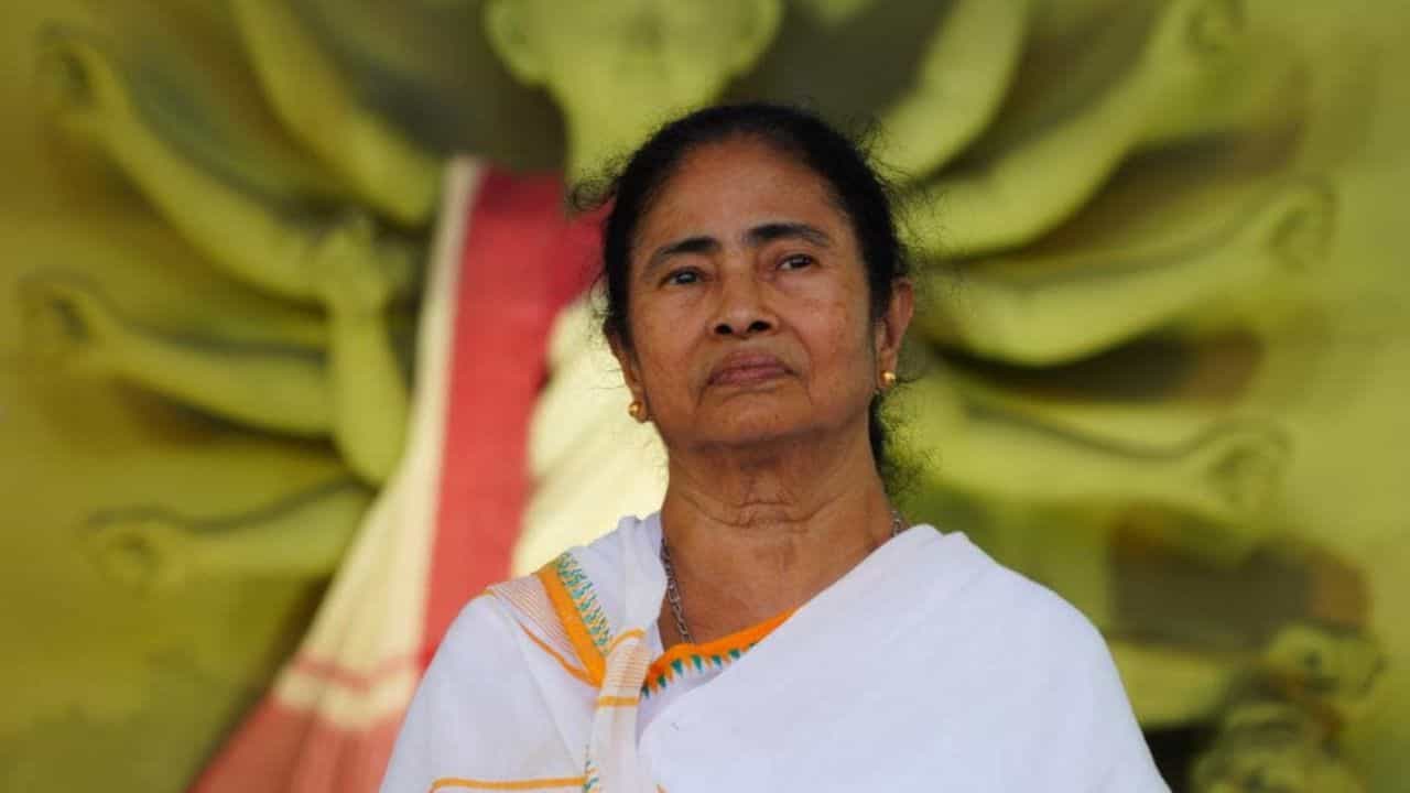 SKOCH Award: ঐক্যশ্রীতে সোনা, বন দফতর পেল প্ল্যাটিনাম; উৎসবের মরশুমে জোড়া পুরস্কার রাজ্যের SKOCH Award: ঐক্যশ্রীতে সোনা, বন দফতর পেল প্ল্যাটিনাম; উৎসবের মরশুমে জোড়া পুরস্কার রাজ্যের