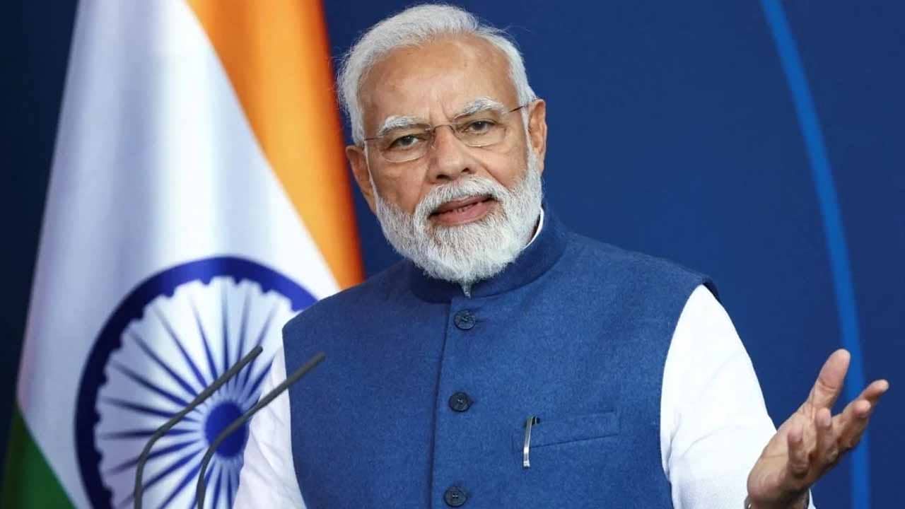 Narendra Modi: গুজরাটে আত্মনির্ভরতার উড়ান, ২২,০০০ কোটির প্রকল্পের সূচনা মোদীর