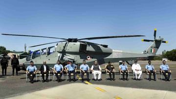 IAF inducts LCH: মহাষ্টমীতে ভারতীয় বায়ুসেনার হাতে এল 'প্রচণ্ড', রাজনাথের মতে 'মাইলফলক'