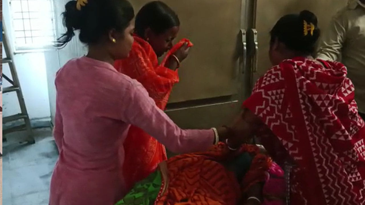 Purulia Suicide স্নান করতে গিয়েছিলেন, ফিরে এসে স্ত্রী ও ভাইকে দেখে