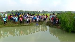 Paschim Medinipur Chaos:  চুল্লিতে দেহ দাহ করা নিয়ে দু’পাড়ার বিবাদ, ‘লাশ’ রাস্তায় ফেলেই চলল অবরোধ