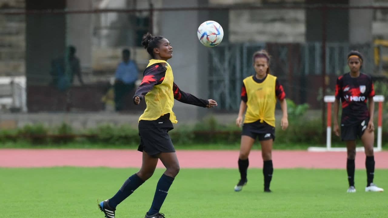 India U-17 Womens Team: ফুটবলেই স্বাধীনতার ঠিকানা খুঁজে পেয়েছে সুধা