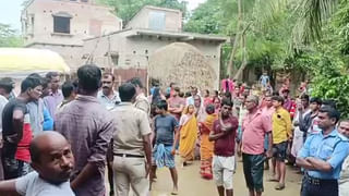 Death during Durga puja: ‘পুজো তো কপালে ছিল না!’ অঞ্জলি দিতে গিয়ে মৃত্যু মহিলার