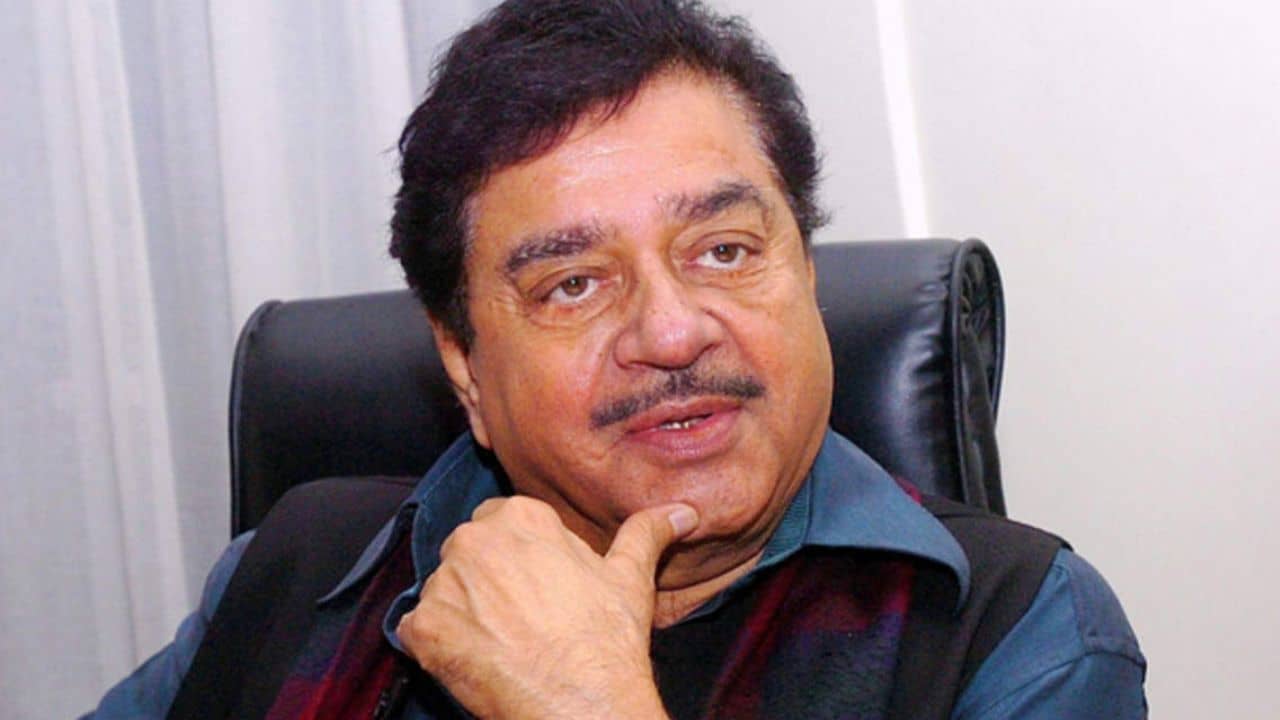 Shatrughan Sinha: এ যুগের তারকাদের দর্শককে হলে টানার ক্ষমতাই নেই: বিস্ফোরক শত্রুঘ্ন