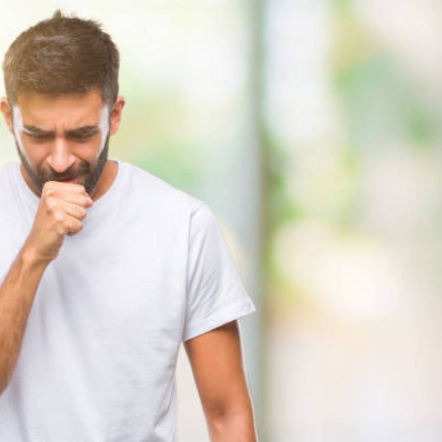 যাদের রক্তে ইষ্ণোফিলের পরিমাণ বেশি তাদের ক্ষেত্রে অ্যালার্জির সমস্যা হয় অনেক বেশি। বেশিরভাগ সময় অ্যালার্জির ক্ষেত্রেও চুলকানিটা একটা লক্ষণ, কারণ শরীরের অ্যালার্জেনের প্রতিক্রিয়া বা বহিঃপ্রকাশ হল ইনফ্লেমেশন অর্থাৎ জ্বালা-যেটা চুলকানির রূপে প্রকাশ পায়। এই চুলকানি শরীরে যে কোনও স্থানে হতে পারে।