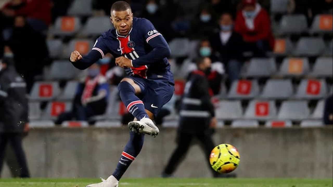 Kylian Mbappé: বাবা-মাও খেলোয়াড়, এমবাপের রক্তে রয়েছে স্পোর্টস! Kylian Mbappé: বাবা-মাও খেলোয়াড়, এমবাপের রক্তে রয়েছে স্পোর্টস!