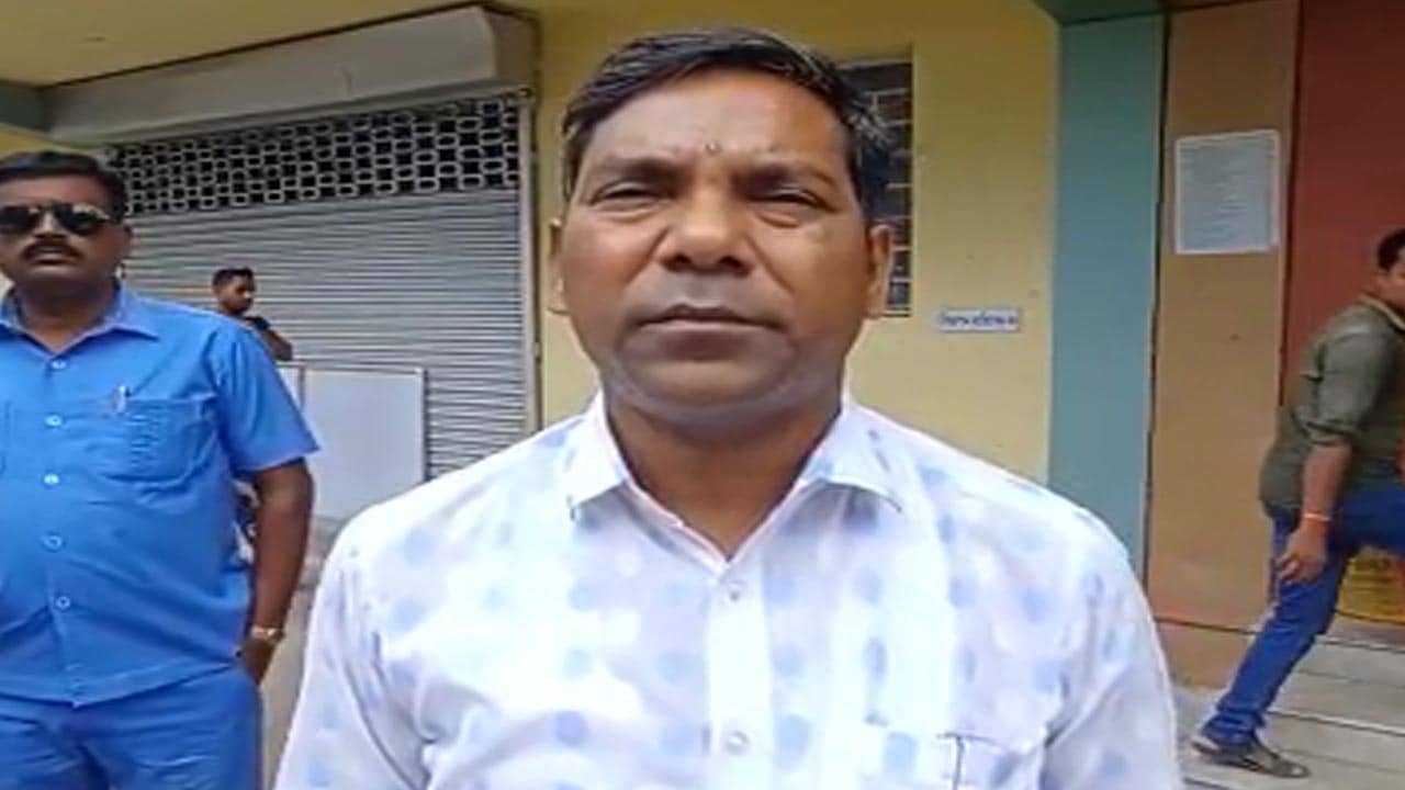 TMC MLA: খুন হওয়ার আশঙ্কায় পুলিশ সুপারের দ্বারস্থ ক্যানিং পশ্চিমের তৃণমূল বিধায়ক