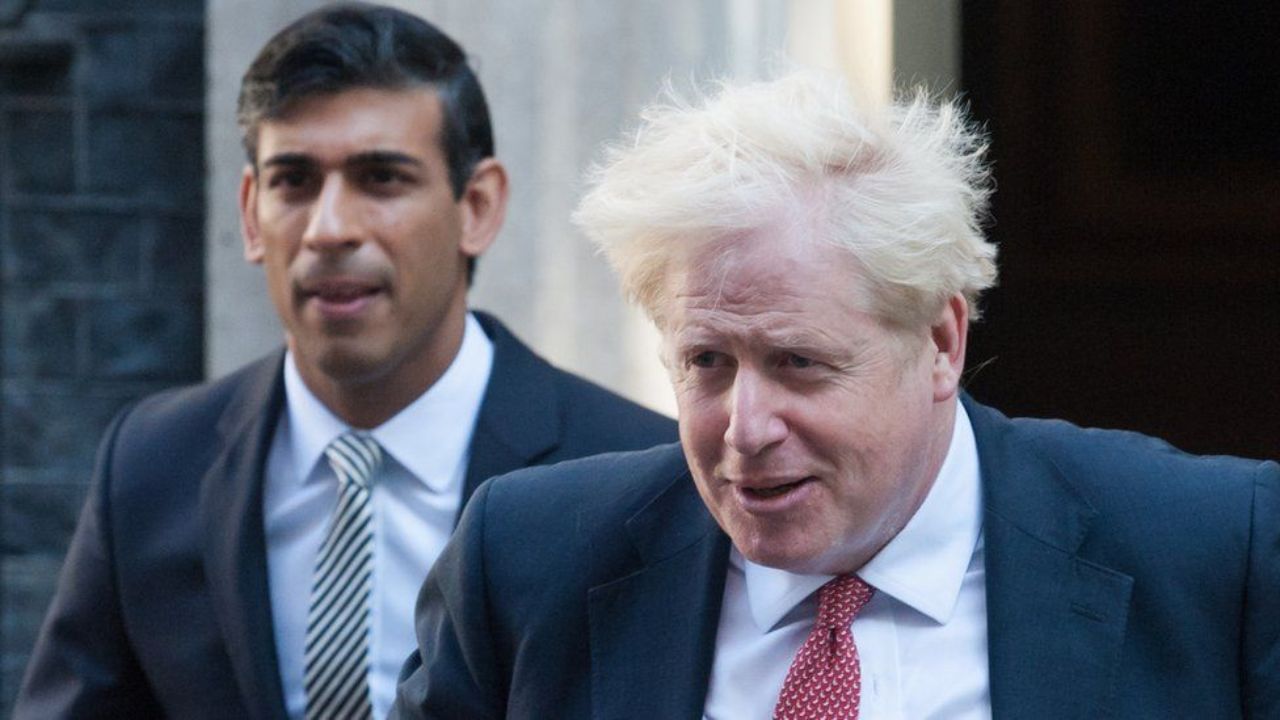 Boris Johnson Rishi Sunak বিরোধ ভুলে ঋষি সুনকের দিকে বন্ধুত্বের হাত