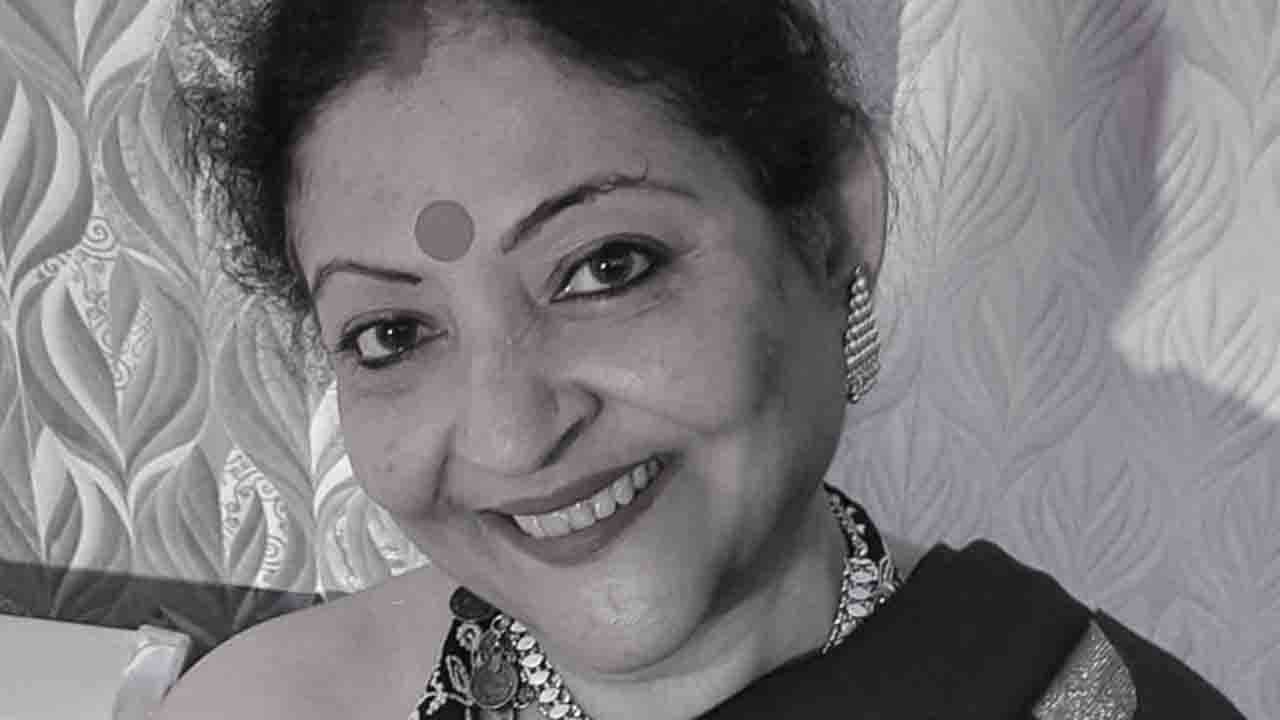 Sonali Chakraborty Death: প্রয়াত অভিনেত্রী সোনালী চক্রবর্তী, স্বামী শঙ্কর লিখেছেন, ভরা থাক স্মৃতিসুধায়...