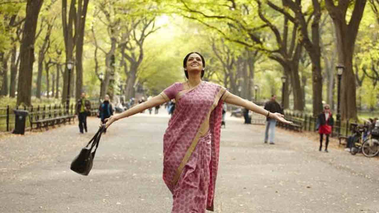 Sridevi: শ্রীদেবী পরা ইংলিশ ভিংলিশ শাড়ি উঠল নিলামে, ভক্তদের জন্য বড় সুখবর