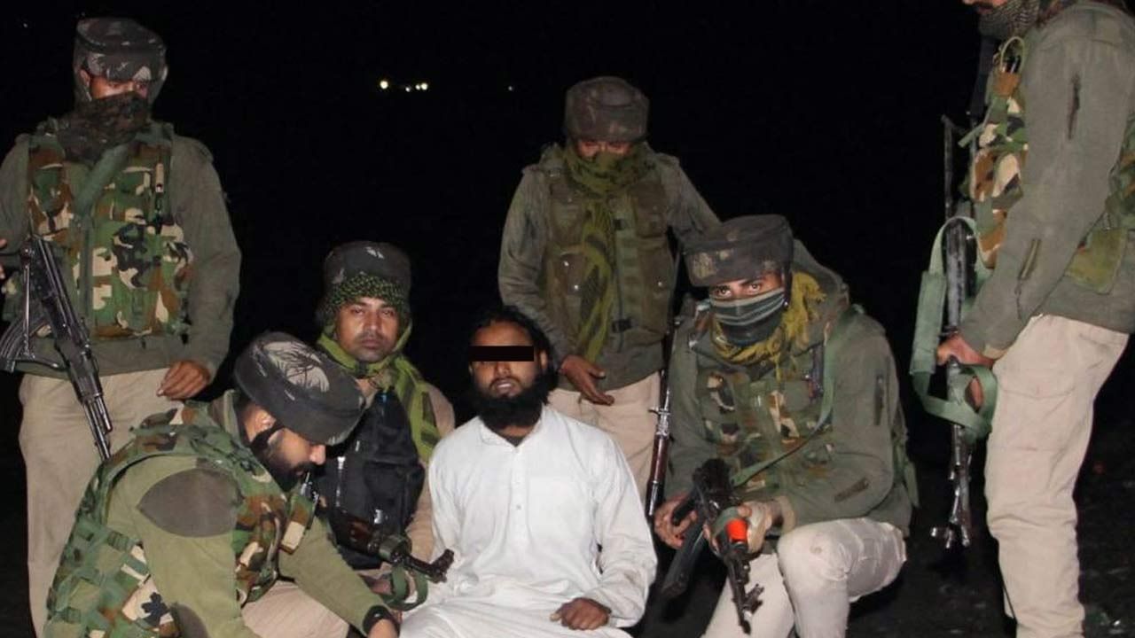 Al Qaeda Terrorist: আল কায়দা জঙ্গি সন্দেহে কাশ্মীরে গ্রেফতার বাংলার যুবক