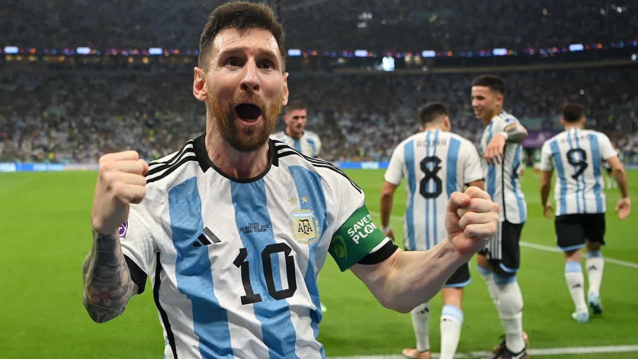 ARG vs MEX Match Report: মেসির ম্যাজিক মোমেন্ট, লাইফ লাইন বাড়ল আর্জেন্টিনার ARG vs MEX Match Report: মেসির ম্যাজিক মোমেন্ট, লাইফ লাইন বাড়ল আর্জেন্টিনার