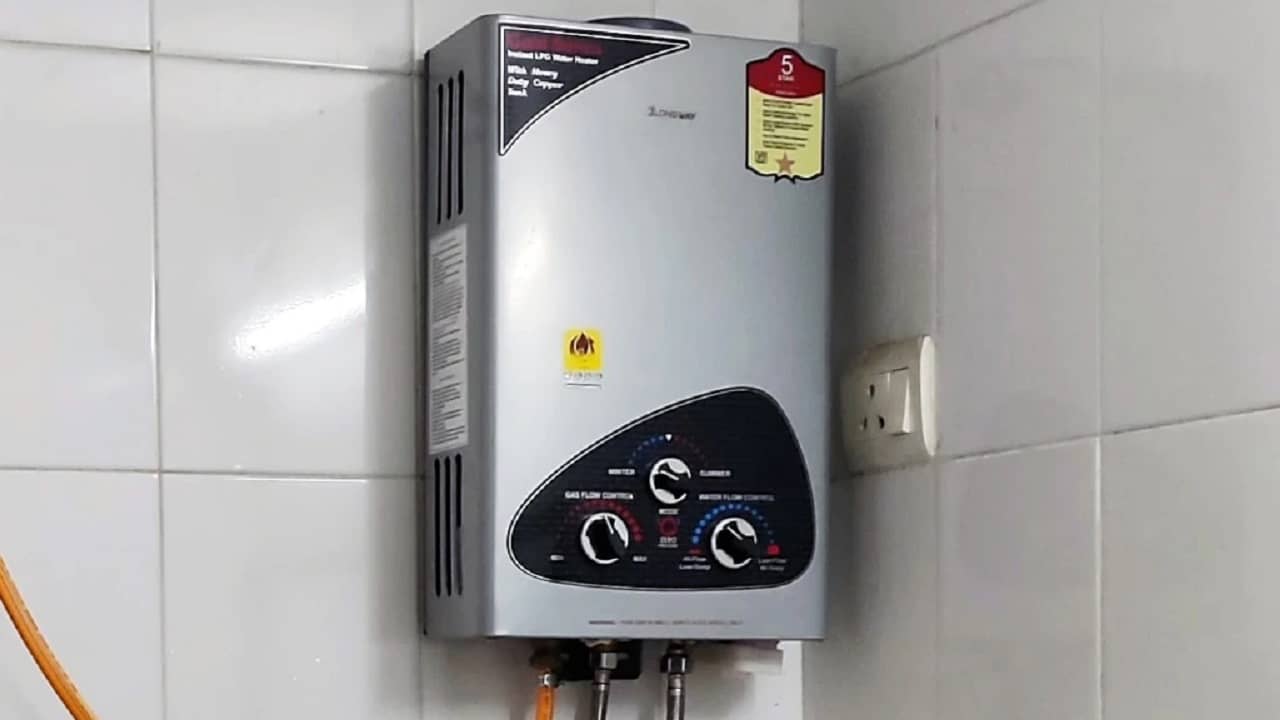 Geyser: শীতে স্নানে অনীহা? মাত্র 1,800 টাকার গিজ়ার, বিদ্যুৎ ছাড়াই জল গরম করবে