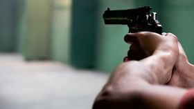 Delhi Firing: দিল্লি যেন বদলাপুর! ২ বছর আগের 'ধর্ষণে'র বদলা নিতে যা করল ষোড়শী... Delhi Firing: দিল্লি যেন বদলাপুর! ২ বছর আগের 'ধর্ষণে'র বদলা নিতে যা করল ষোড়শী...