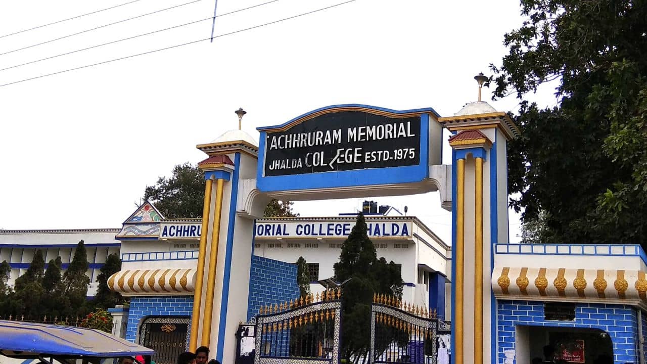 Jhalda Municipality: ঝালদায় আজ মর্যাদার লড়াই, ৭ মাস আগে দখল করা পুরসভা হাতছাড়া হওয়ার সম্ভাবনা তৃণমূলের?