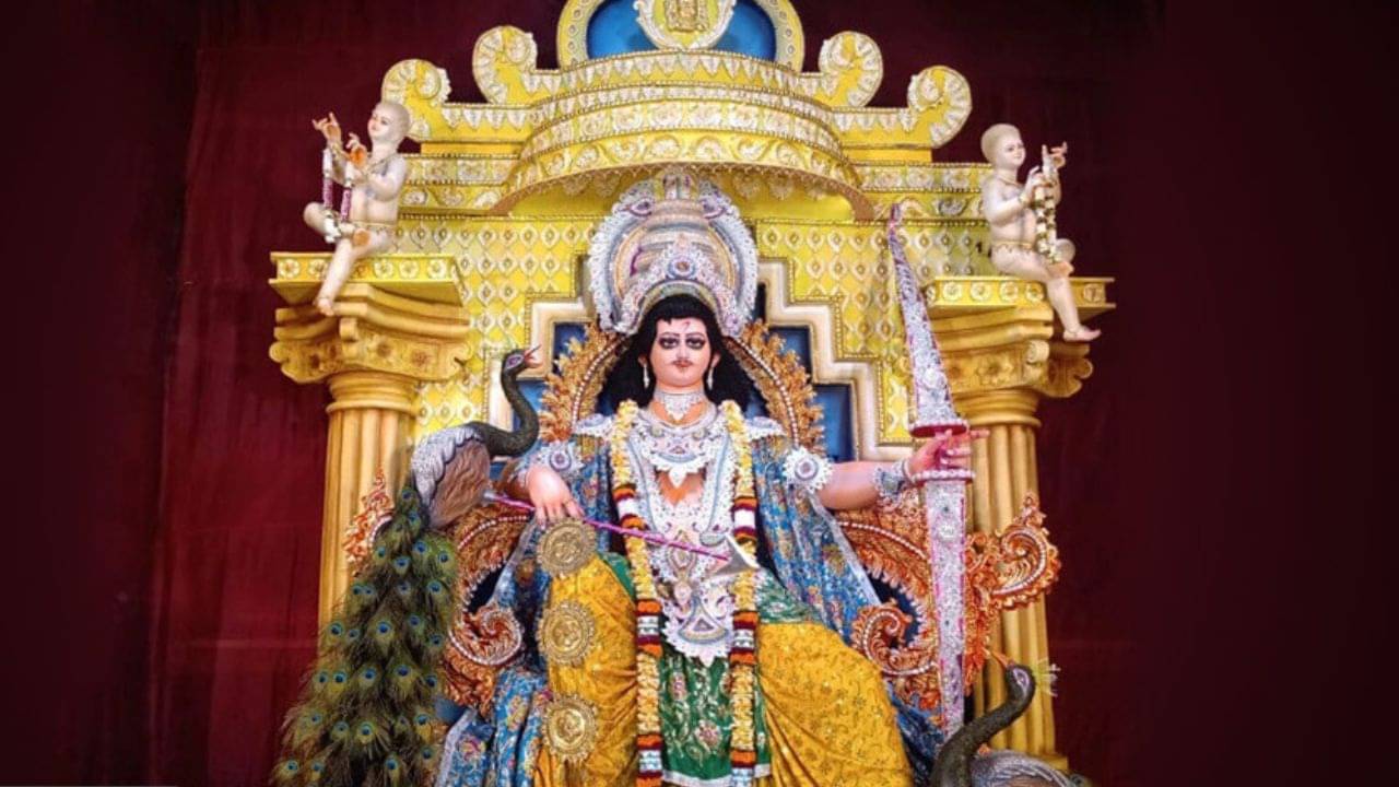 Kartik puja 2022: নিছক মজা নয়, কার্তিক সংক্রান্তির আগে নবদম্পতির বাড়িতে কার্তিক ফেলা হয় কেন, জানেন?