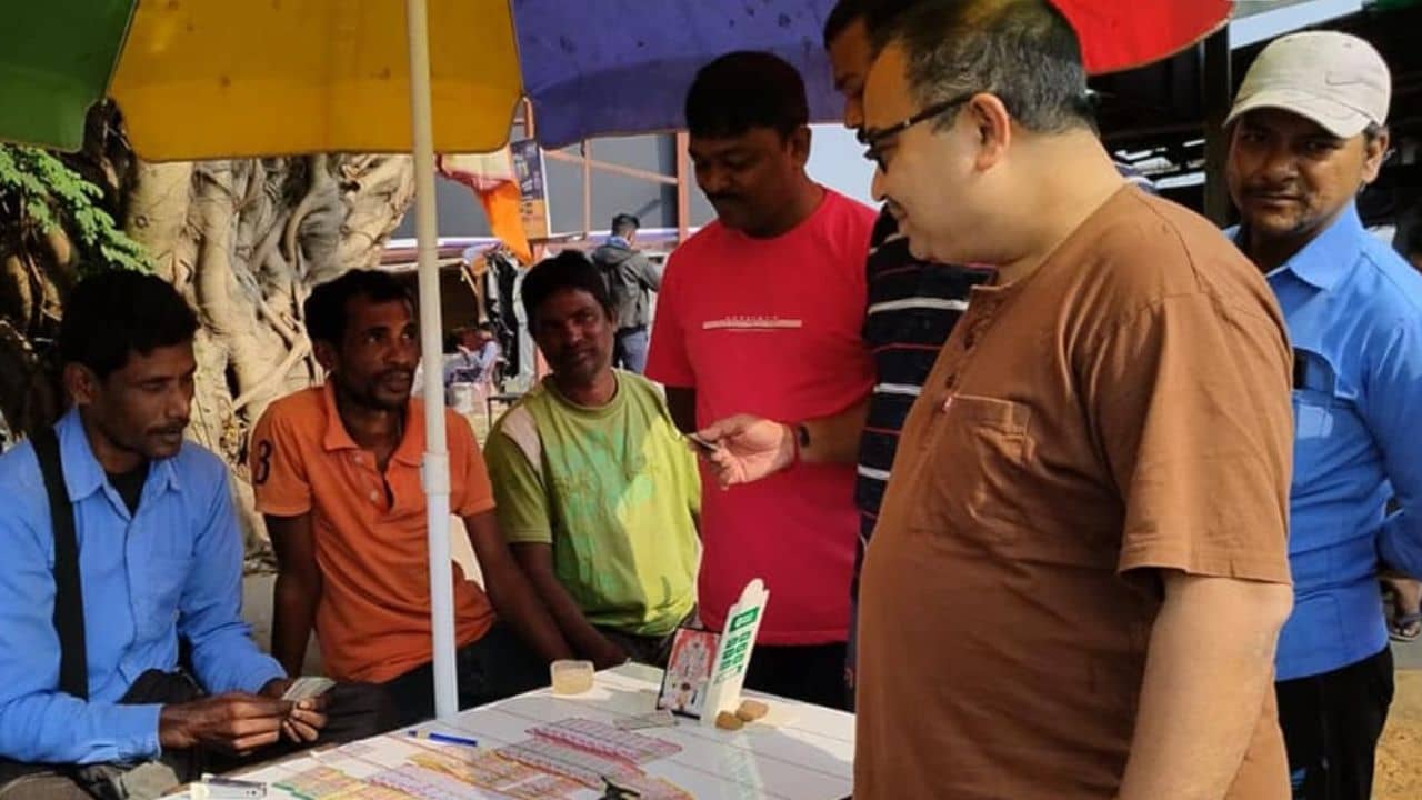Kunal Ghosh lottery: বিতর্কের মধ্যে এবার ৬ খানা লটারির টিকিট কিনলেন কুণাল ঘোষ