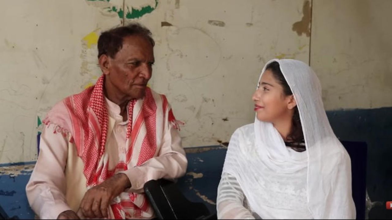 Pakistan Love Story: মর্নিং ওয়াকে আলাপ, উনিশের পাক তরুণীর প্রেমে মজে বিয়ে সারলেন সত্তরের ‘যুবক’