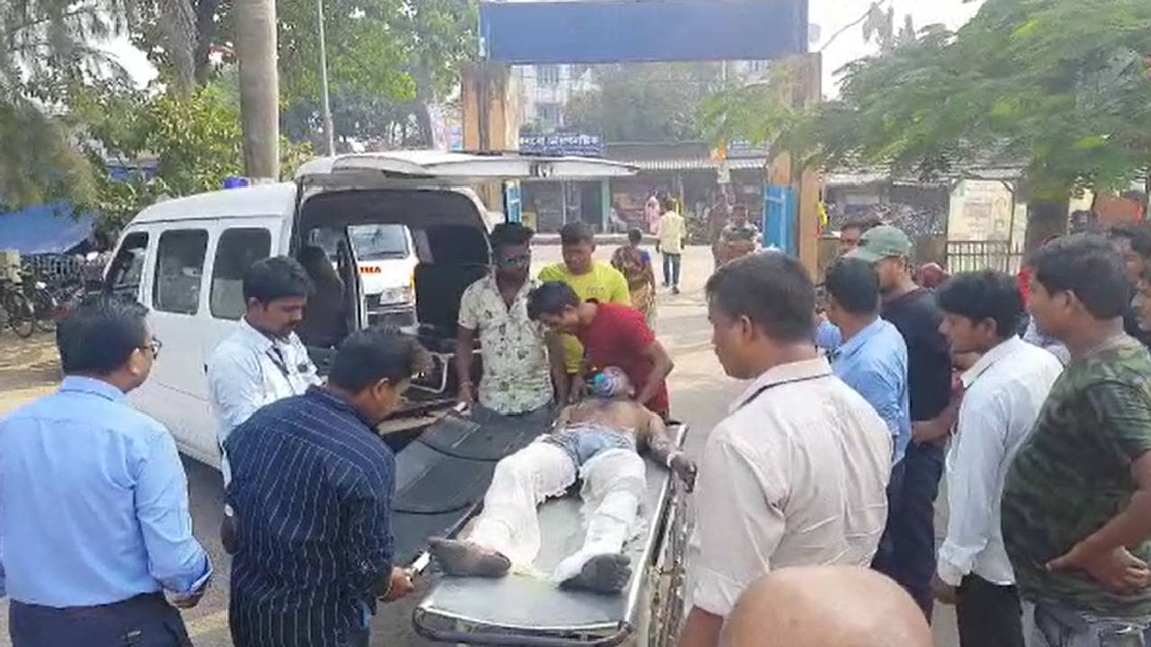 Haldia: হলদিয়ায় অ্যালুমিনিয়াম কারখানায় ভাটি ফেটে আহত ২, আশঙ্কাজনক ১