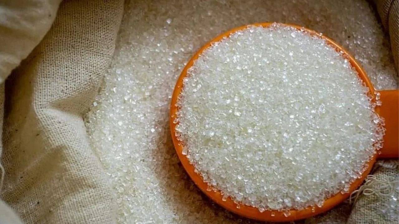 Astro Tips for Sugar: চিনি নিয়ে এই কাজগুলি করলে সাফল্য থাকবে আপনার হাতের মুঠোয়! সহায় থাকবে লক্ষ্মীর আশীর্বাদও
