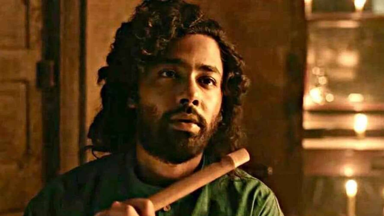 Riddhi Sen: পচতে থাকা সমাজে এই ভালোবাসা প্রমাণ করে এখনও দেরি হয়ে যায়নি,  কেন আবেগঘন ঋদ্ধি
