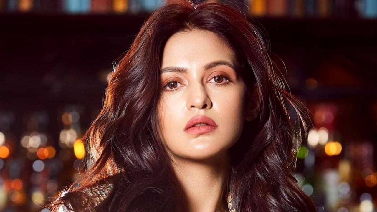 Priyanka Sarkar: বাবা-মার স্বপ্ন ভেঙে দিয়েছিলাম, নিজেকে অপরাধী মনে হয়: প্রিয়াঙ্কা সরকার