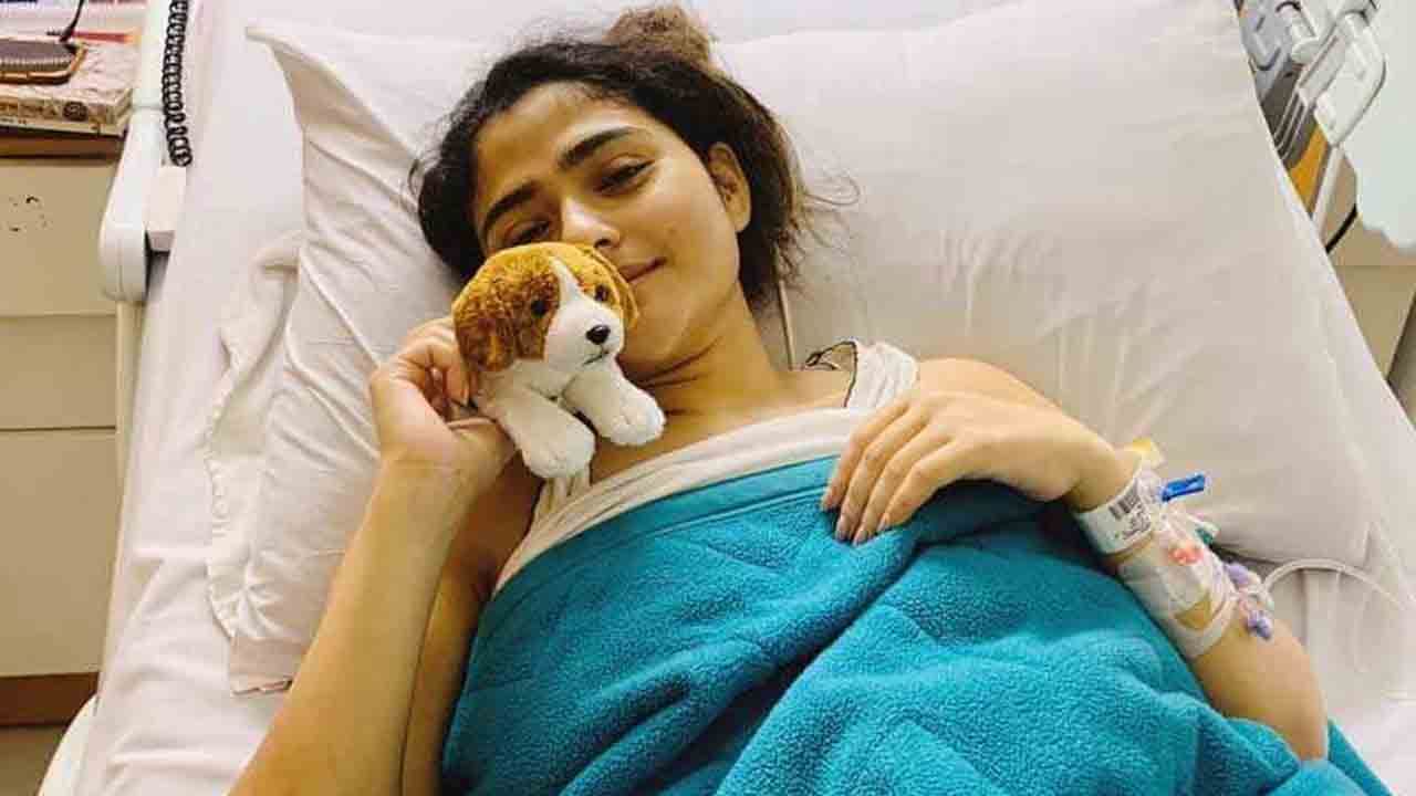 Aindrila Sharma Health Update: এক নয়, অল্প সময় একাধিকবার হৃদরোগে আক্রান্ত ঐন্দ্রিলা, বাড়ল সঙ্কট