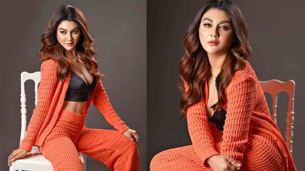 Jaya Ahsan: বয়স যেন থমকে গেছে, জয়ার শরীরী ভাঁজে ঘুম উড়ল নেটপাড়ার