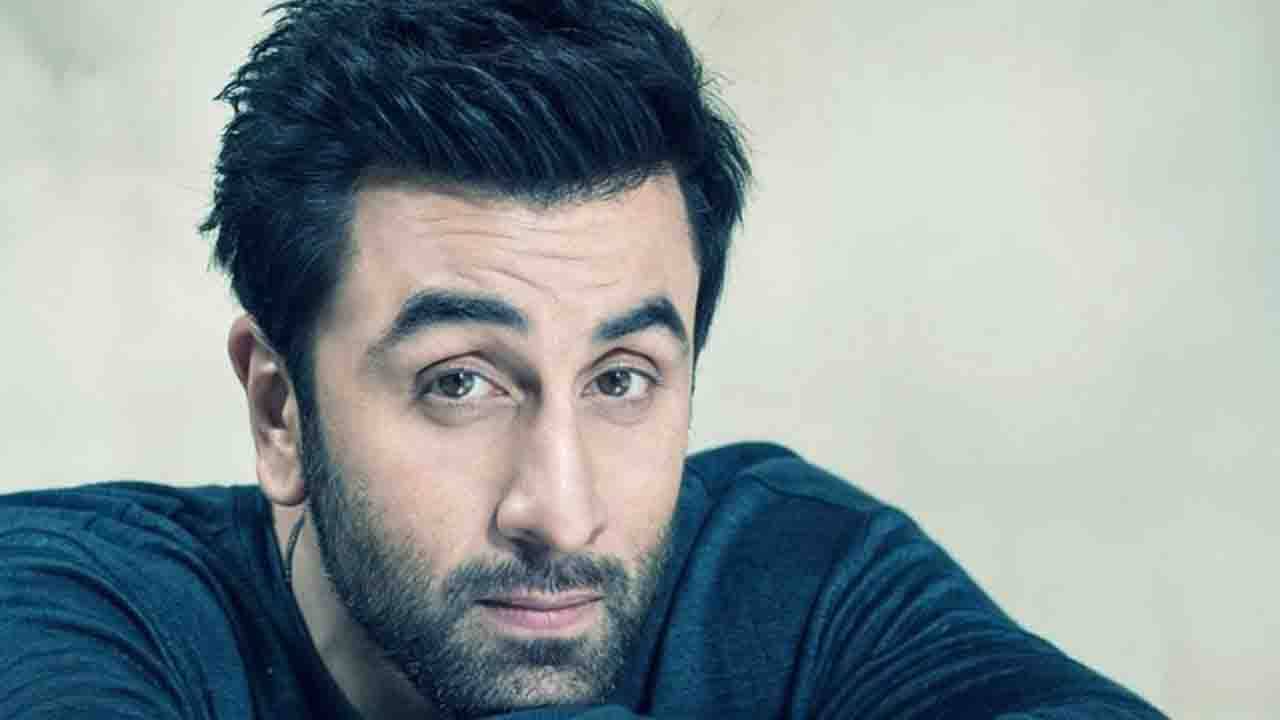 Ranbir Kapoor: প্রকাশ্যে রণবীরের লুকিয়ে রাখা ইনস্টাগ্রাম অ্যাকাউন্ট... কাকে ফলো করেন তিনি?