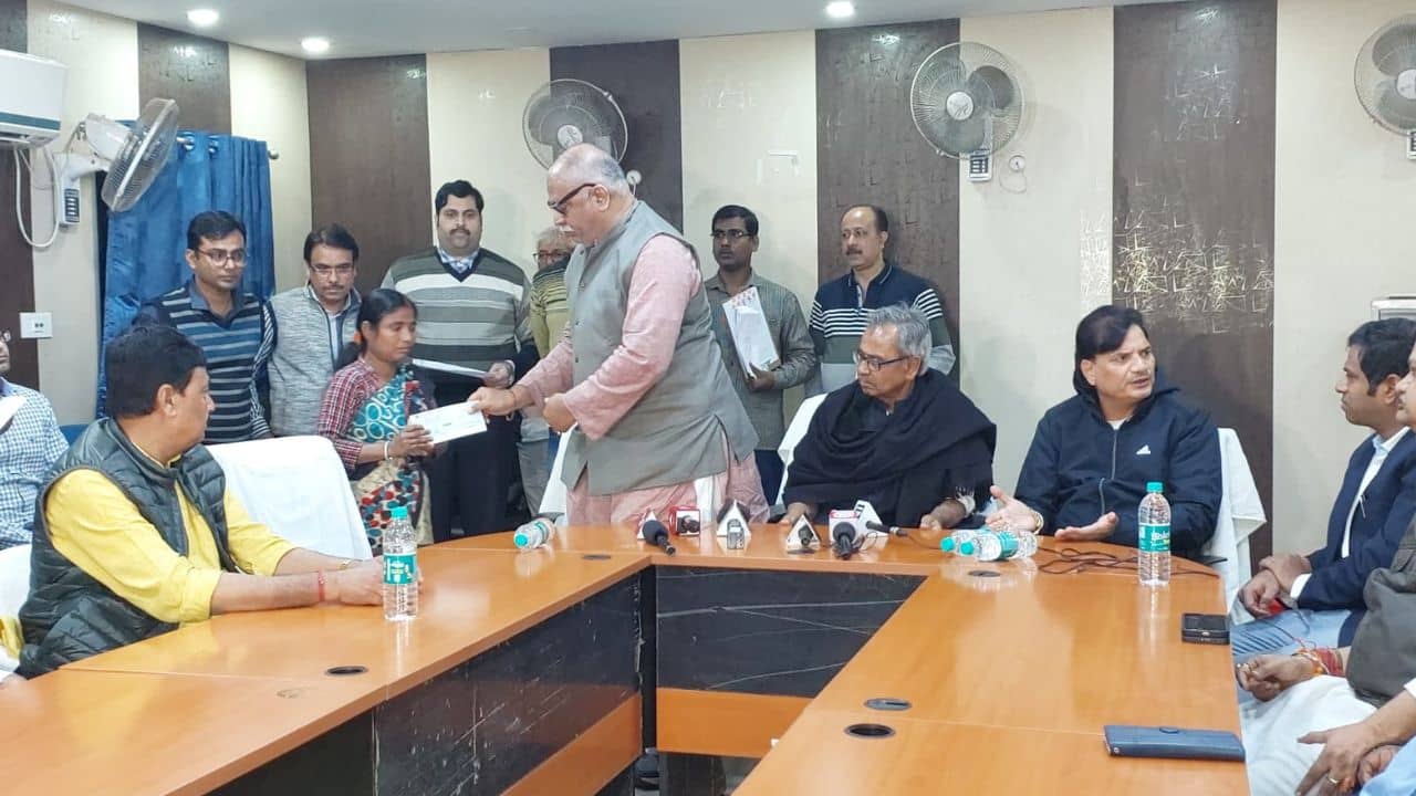 Asansol Stampede:  আসানসোলে পদপিষ্ট হয়ে মৃতদের পরিবারকে ২ লক্ষ টাকা ক্ষতিপূরণ দিল রাজ্য সরকার