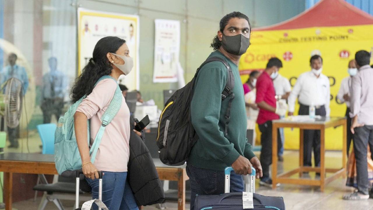 BF.7 Scare in India: ভারতে বিএফ.৭ আতঙ্ক, চিন থেকে ফিরে কোভিড পজিটিভ আগ্রার ব্যক্তি