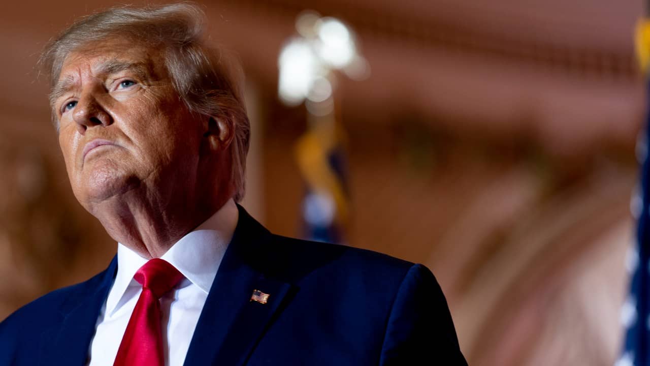 Donald Trump: মঙ্গলবার গ্রেফতার হব, পর্ন তারকার সঙ্গে নাম জড়াতেই নিজের ভবিষ্যৎ দেখতে পাচ্ছেন ট্রাম্প!