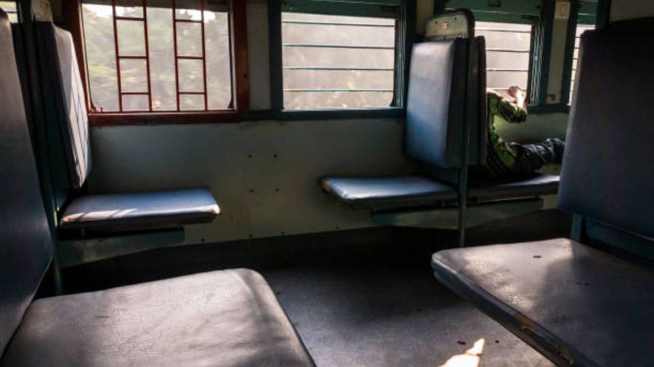 Tatkal Ticket IRCTC: তৎকালেও পাওয়া যায় কনফার্মড টিকিট, IRCTC-র কোন টোটকায় সম্ভব?