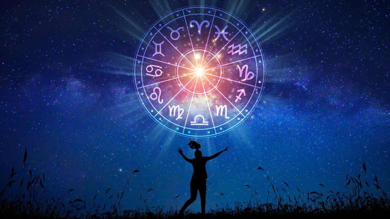 Horoscope 2023: বছর শুরুর দিন থেকে এই ৩ রাশির ভাগ্যে রয়েছে প্রচুর অর্থের যোগ!