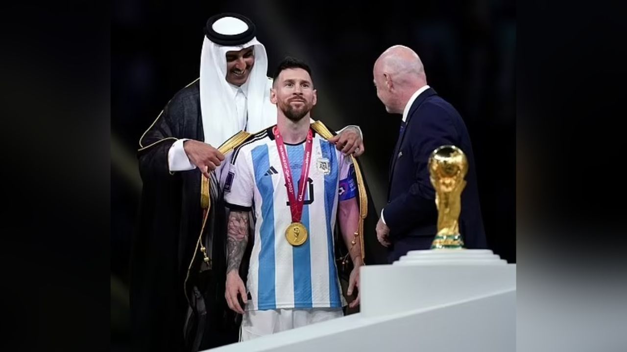 Lionel Messi: মেসির বিশেষ পোশাক কেনার জন্য বহুমূল্যের প্রস্তাব