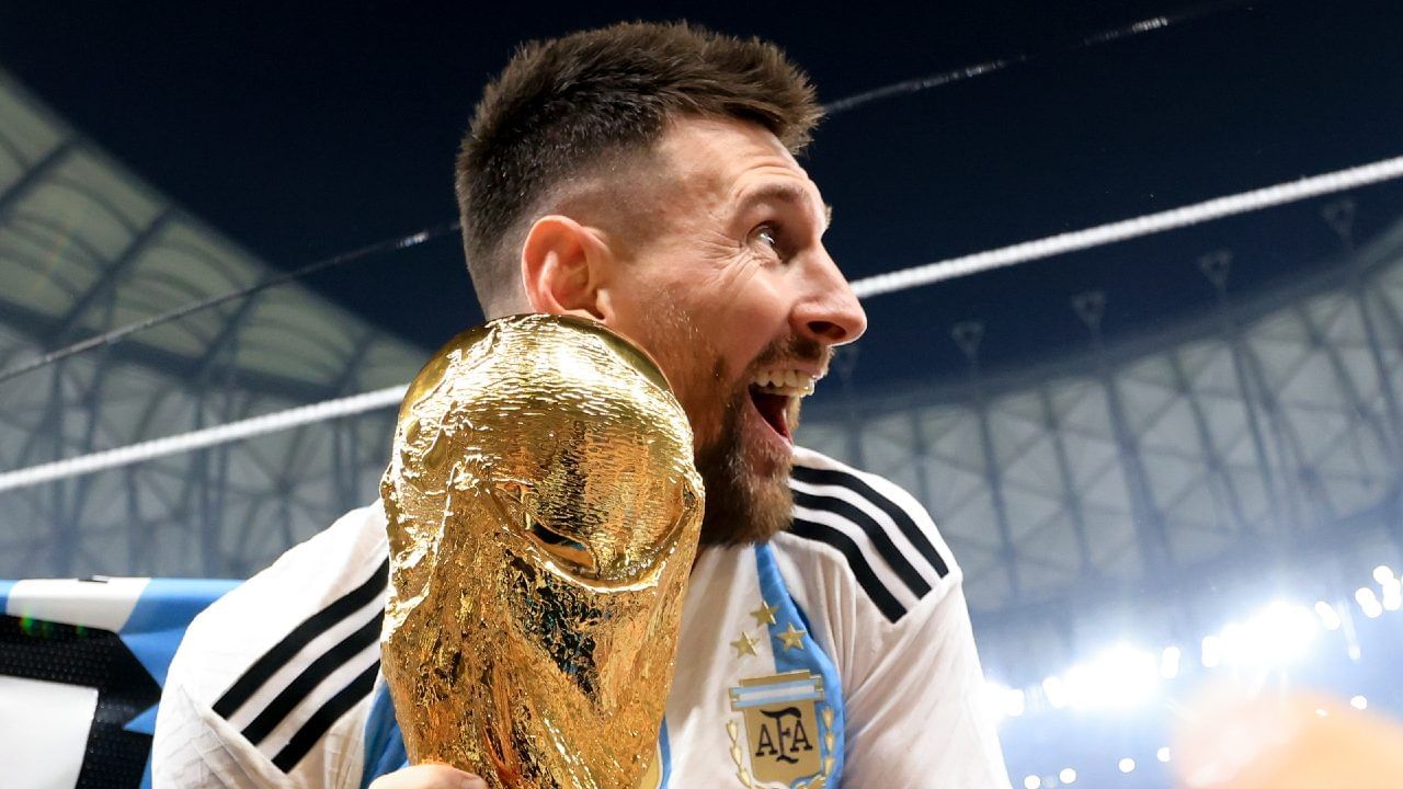 Lionel Messi: পিএসজিতে কবে ফিরছেন মেসি? ইঙ্গিত দিলেন কোচ ক্রিস্টোফ গালটিয়ের